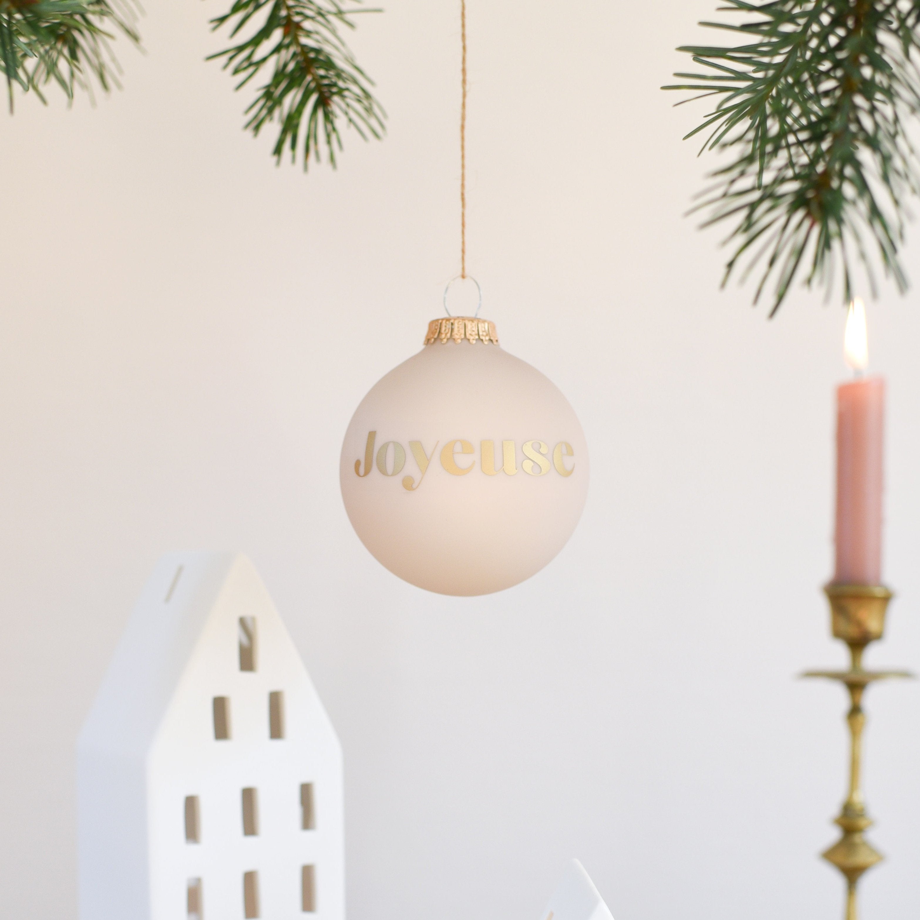 Boule de Noël personnalisée ROSE POUDRÉ