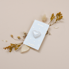 Charger l&#39;image dans la galerie, Pin&#39;s Coeur blanc Amour
