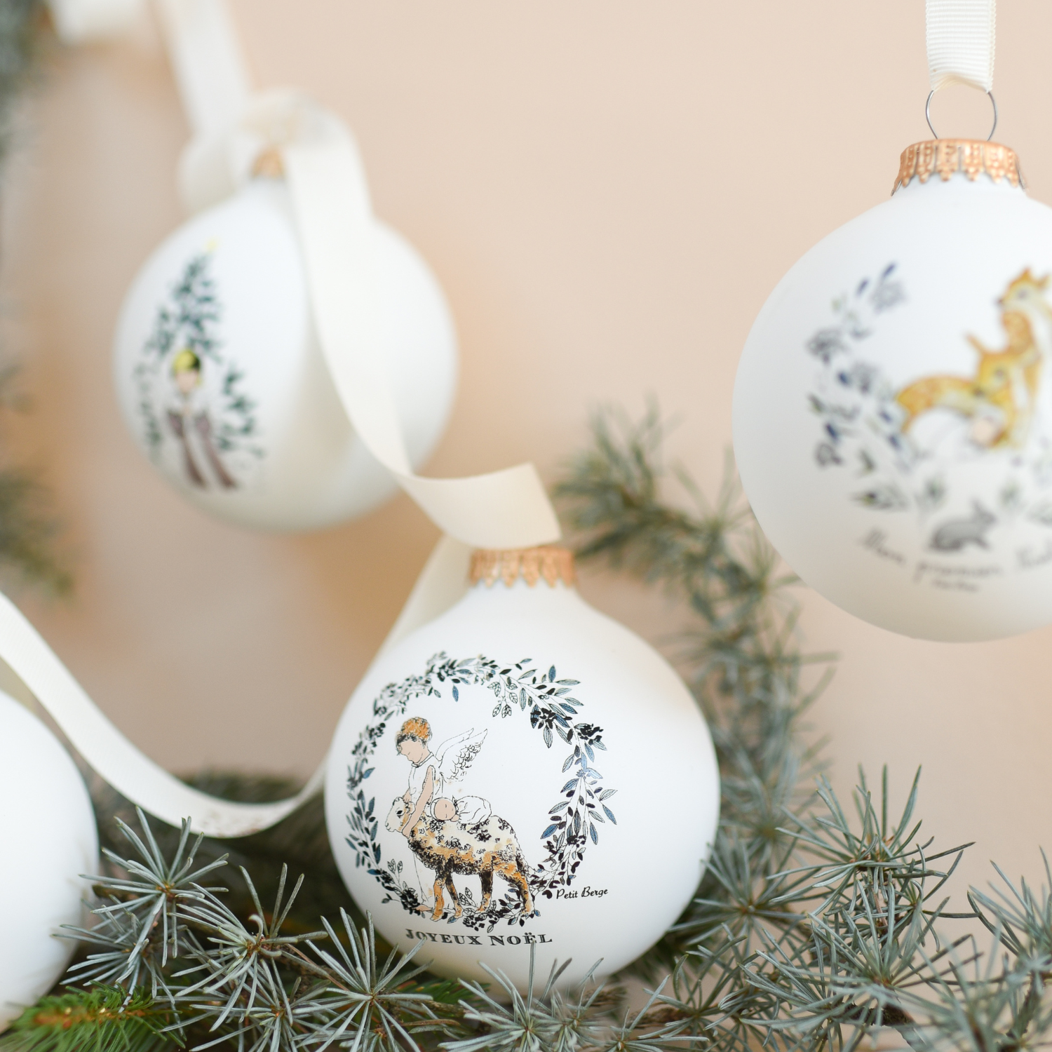 Boule de Noël personnalisée Agneau par Petit Berge®