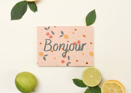 Photo d'une carte aux motifs fruitiers de la marque Baubels.